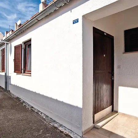 Appartamento Amazing In With Kitchen
